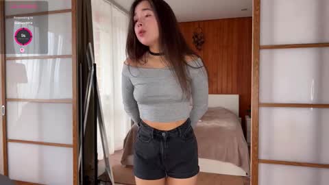 Snapshot of plumybun chatting on 21, 9, 2025 Acey online show from 21, 9, 2025