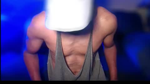 StraightPlush online show from 8, 11, 2025