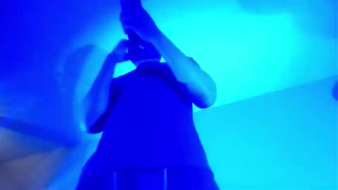 StraightPlush online show from 3, 2, 2026