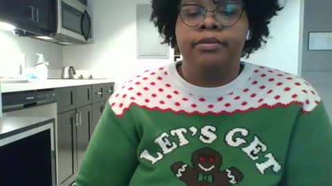 Snapshot of plushbunny420 chatting on 24, 12, 2024 Plushbunny420 online show from 24, 12, 2024