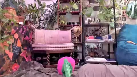 Snapshot of pluto_astrology chatting on 28, 2, 2025 Goddess Pluto online show from 28, 2, 2025