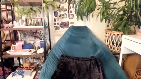 Snapshot of pluto_astrology chatting on 17, 9, 2025 Goddess Pluto online show from 17, 9, 2025