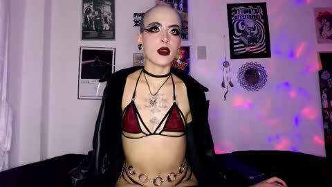    online show from 9, 10, 2025