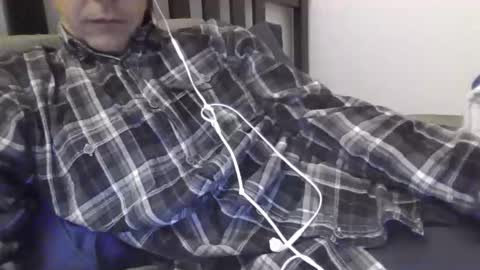 Snapshot of plyre chatting on 28, 11, 2025 plyre online show from 28, 11, 2025