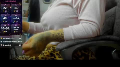 Snapshot of pocahontas_d chatting on 18, 4, 2026 catalina online show from 18, 4, 2026