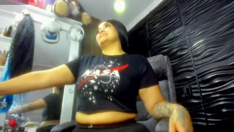 Snapshot of pocahontas_d chatting on 23, 4, 2026 catalina online show from 23, 4, 2026