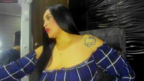 Snapshot of pocahontas_d chatting on 15, 5, 2026 catalina online show from 15, 5, 2026