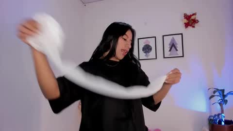 Jasmine online show from 8, 2, 2025