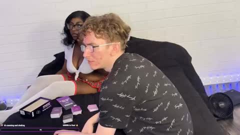 Snapshot of pocket_bunnny19 chatting on 20, 10, 2025 curvaceous black girl takes Big white cock online show from 20, 10, 2025