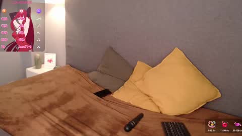  Luna  online show from 10, 3, 2025