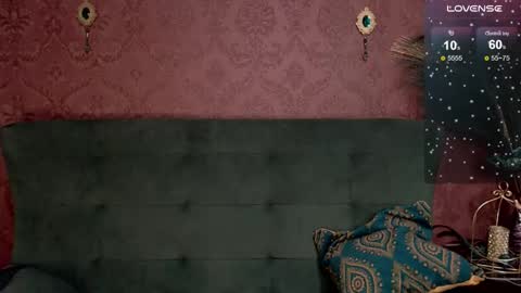 Poison Eva  online show from 3, 12, 2025