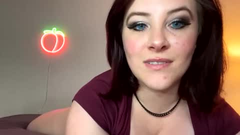 Snapshot of poisonedpeach chatting on 2, 12, 2024 Jenna online show from 2, 12, 2024