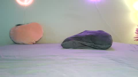 Snapshot of poisonedpeach chatting on 12, 12, 2024 Jenna online show from 12, 12, 2024