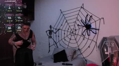 Snapshot of poisson_ivy_ chatting on 2, 10, 2025 poisson_ivy_ online show from 2, 10, 2025