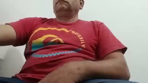 Snapshot of poli475 chatting on 13, 1, 2025 poli online show from 13, 1, 2025