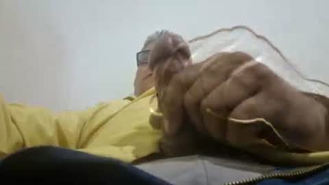 Snapshot of poli475 chatting on 12, 2, 2025 poli online show from 12, 2, 2025