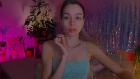 Snapshot of poli__ chatting on 6, 1, 2025 Martha online show from 6, 1, 2025