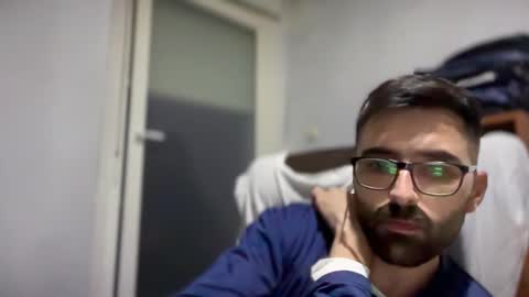 pollabeta online show from 1, 12, 2025