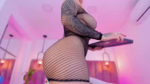 POLLY online show from 1, 3, 2026