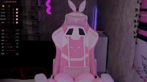 Snapshot of pollyhill1 chatting on 10, 11, 2025 online show from 10, 11, 2025