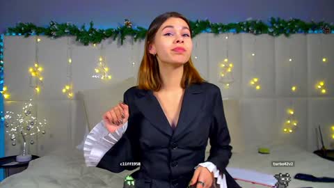 Polly online show from 17, 12, 2024