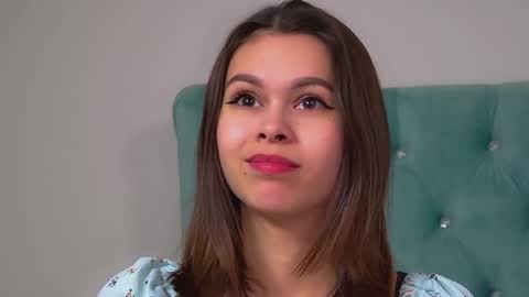 Polly online show from 23, 11, 2025