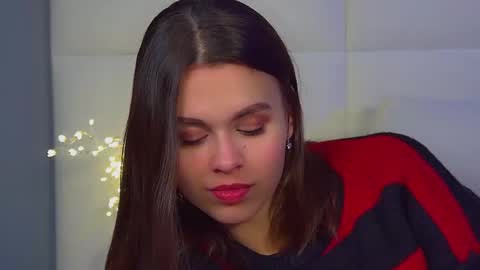 Polly online show from 5, 3, 2026