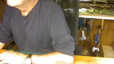 pomme1949 online show from 19, 1, 2025