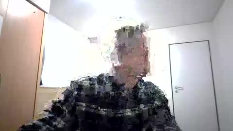 pommesmiteiscreme online show from 6, 1, 2025