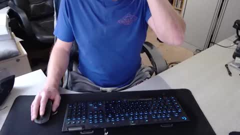 Snapshot of poodledude chatting on 4, 3, 2026 Dave online show from 4, 3, 2026