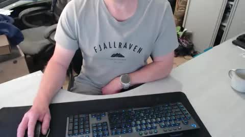 Dave online show from 8, 4, 2026