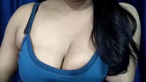 Snapshot of poojalady chatting on 31, 10, 2025 poojalady online show from 31, 10, 2025