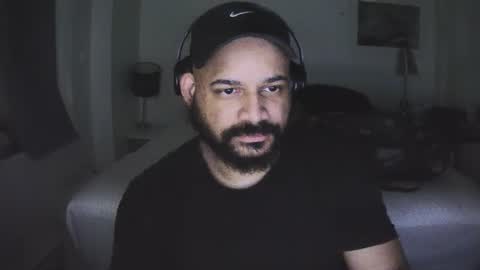 Snapshot of popfizzt chatting on 26, 10, 2025 popfizzt online show from 26, 10, 2025