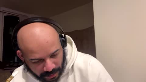 Snapshot of popfizzt chatting on 1, 12, 2025 popfizzt online show from 1, 12, 2025