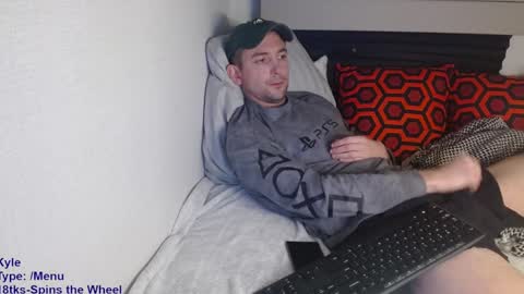 Snapshot of poppunk4life chatting on 30, 1, 2025 Kyle online show from 30, 1, 2025