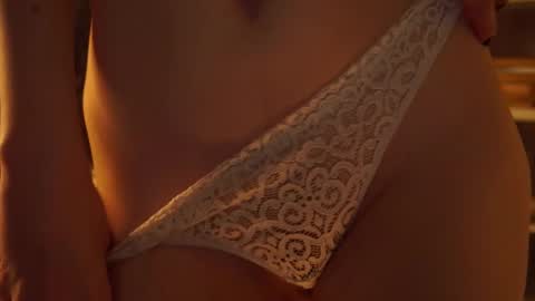 Snapshot of popy_star chatting on 4, 3, 2025 Agnes online show from 4, 3, 2025