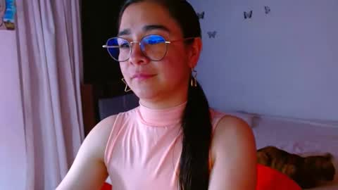 porcelainlux online show from 23, 9, 2025