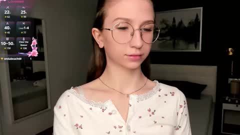 Elizabeth online show from 25, 9, 2025