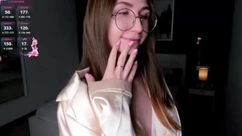 Elizabeth online show from 24, 11, 2025