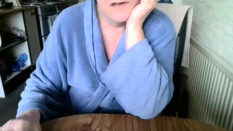 poshman65 online show from 3, 2, 2025