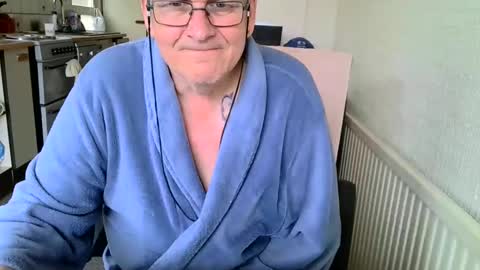 poshman65 online show from 11, 3, 2025