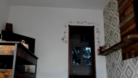 Snapshot of positivevibess chatting on 1, 12, 2025 positivevibess online show from 1, 12, 2025