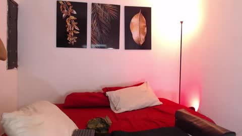 Snapshot of power_hot18 chatting on 15, 1, 2025 ALEX Y ALEXA online show from 15, 1, 2025