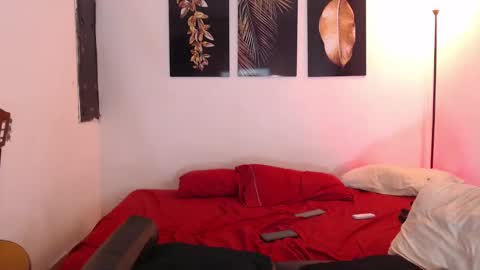 Snapshot of power_hot18 chatting on 19, 1, 2025 ALEX Y ALEXA online show from 19, 1, 2025