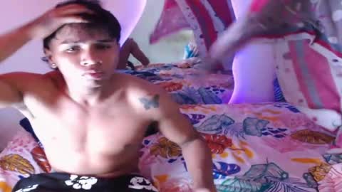 Snapshot of power_hot18 chatting on 27, 10, 2025 ALEX Y ALEXA online show from 27, 10, 2025