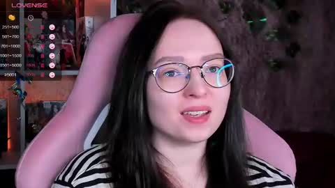Snapshot of power_robynn chatting on 29, 6, 2026 Robyn online show from 29, 6, 2026