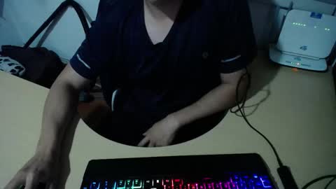 Snapshot of powerfulzeus2 chatting on 6, 10, 2025 powerfulzeus2 online show from 6, 10, 2025