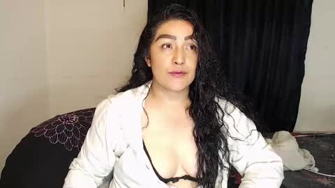 Snapshot of ppepittaaredd chatting on 15, 9, 2025 maryana online show from 15, 9, 2025