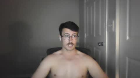 Snapshot of pphoto_95 chatting on 9, 9, 2025 Redd online show from 9, 9, 2025