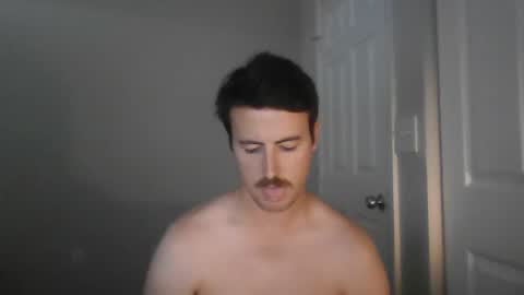 Snapshot of pphoto_95 chatting on 12, 10, 2025 Redd online show from 12, 10, 2025